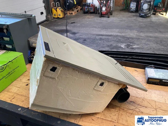 Volvo refrigerator – køleskab – Volvo 82174077 - Kabina a interiér pro Nákladní auto: obrázek 2 Volvo refrigerator – køleskab – Volvo 82174077 - Kabina a interiér pro Nákladní auto: obrázek 2