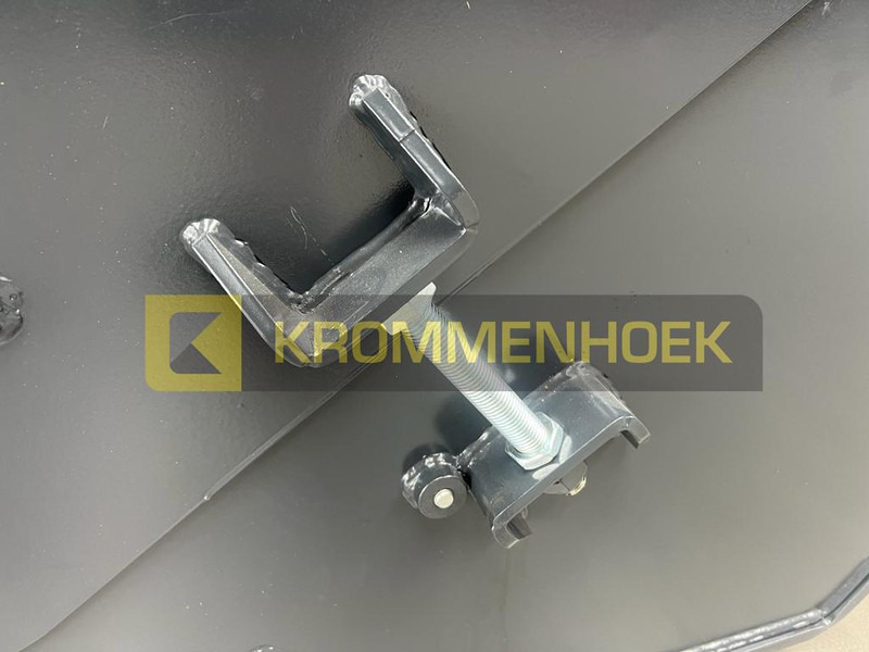 Bobcat Cangini SPZ180 1800 mm Bezem - Zametač: obrázek 5 Bobcat Cangini SPZ180 1800 mm Bezem - Zametač: obrázek 5