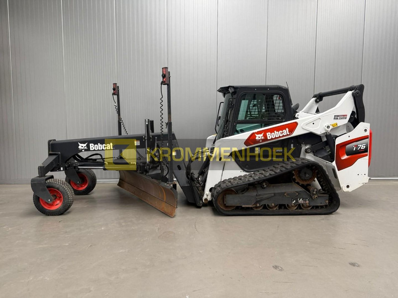 Bobcat T 76 Laser Grader 244 cm HD - Smykový nakladač: obrázek 1 Bobcat T 76 Laser Grader 244 cm HD - Smykový nakladač: obrázek 1
