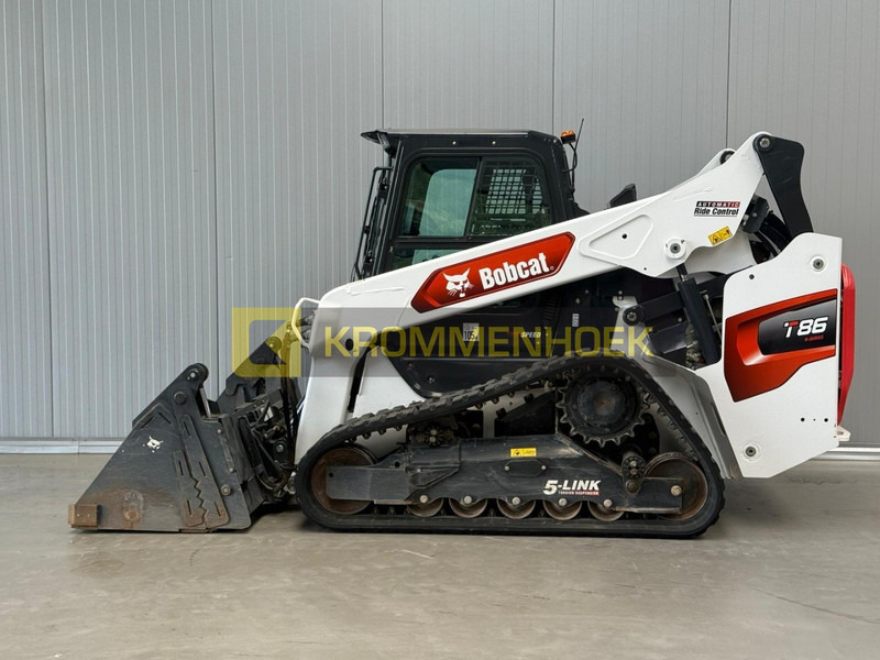 Bobcat T 86 Super Flow | A/C - Smykový nakladač: obrázek 1 Bobcat T 86 Super Flow | A/C - Smykový nakladač: obrázek 1