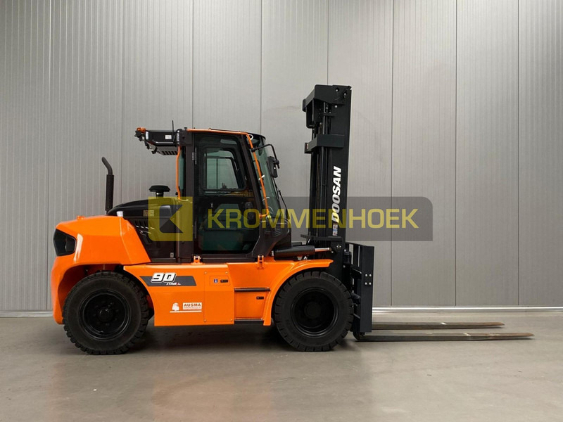Doosan D 90S-9 - Dieselový vysokozdvižný vozík: obrázek 5 Doosan D 90S-9 - Dieselový vysokozdvižný vozík: obrázek 5