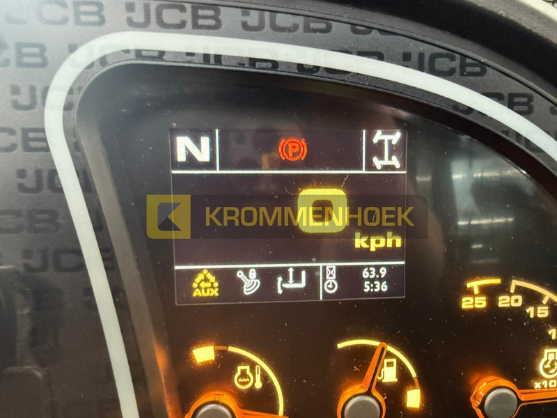 Teleskopický manipulátor JCB 525-60 Demo: obrázek 7