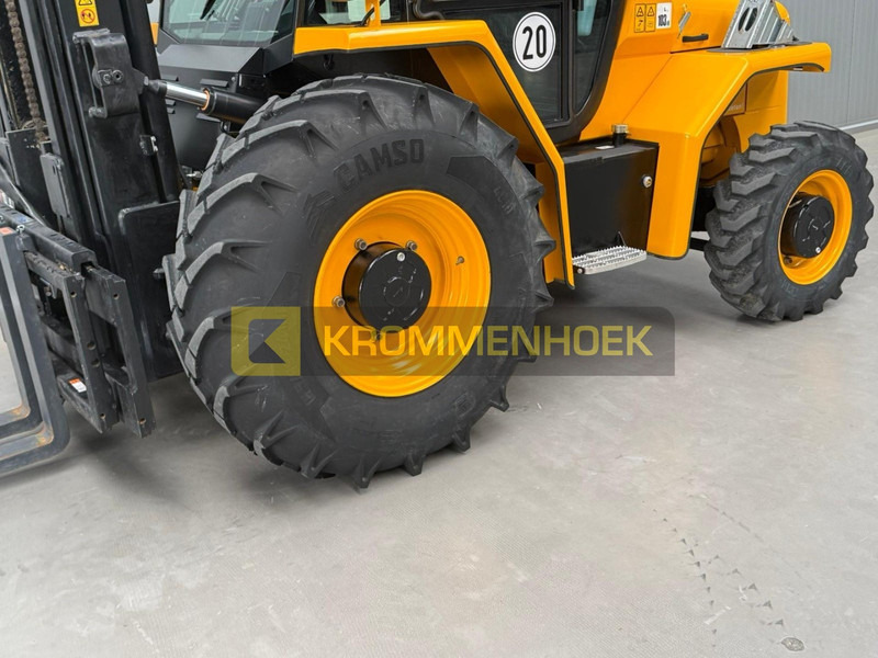Vysokozdvižný vozík terénní JCB 940: obrázek 12