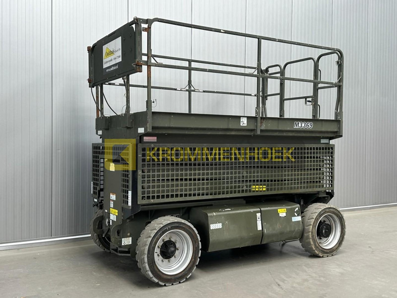JLG M 3369 - Nůžková plošina: obrázek 2 JLG M 3369 - Nůžková plošina: obrázek 2
