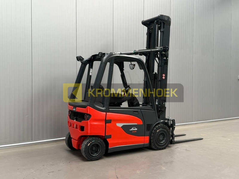 Linde E 25 Triplex 7410 mm - Elektrický vysokozdvižný vozík: obrázek 4 Linde E 25 Triplex 7410 mm - Elektrický vysokozdvižný vozík: obrázek 4