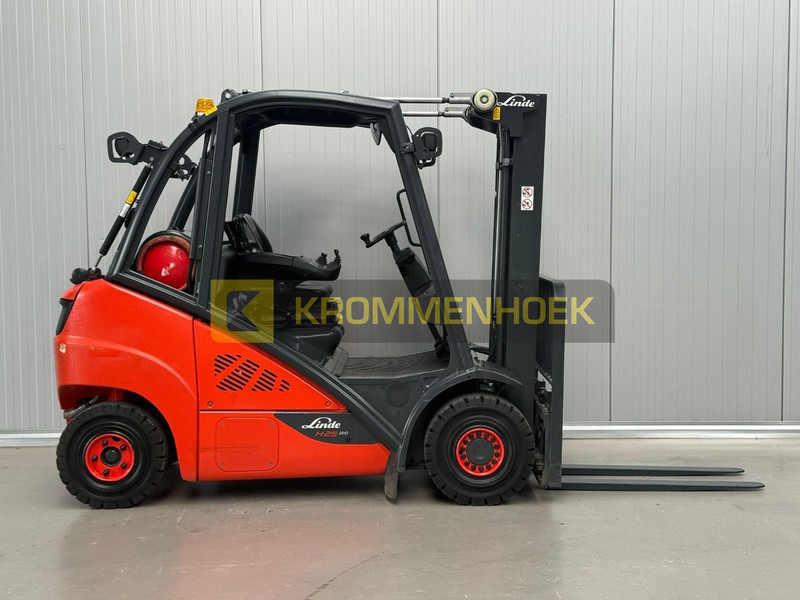 Linde H 25 T - Plynový vysokozdvižný vozík: obrázek 5 Linde H 25 T - Plynový vysokozdvižný vozík: obrázek 5