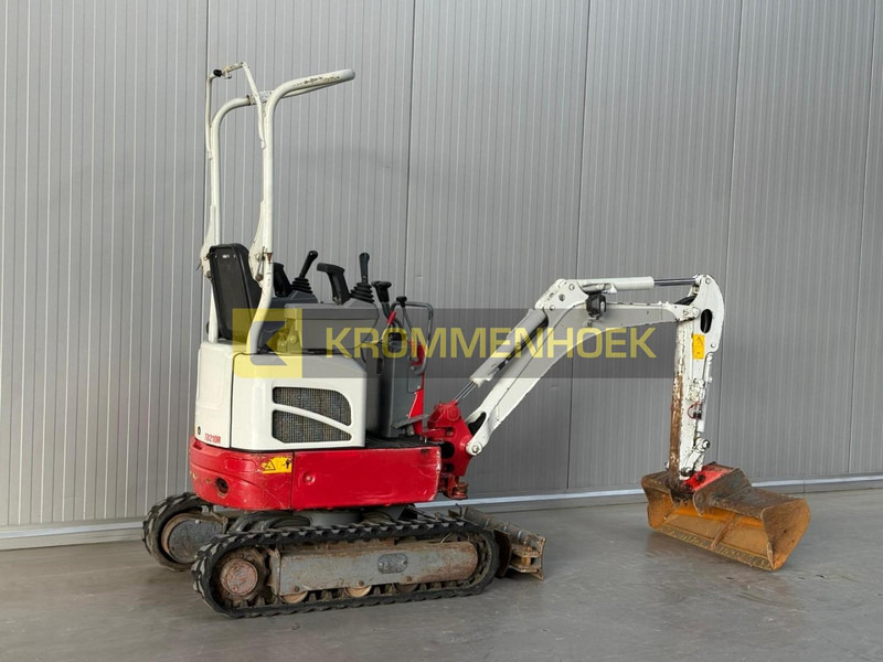 Takeuchi TB 210 R - Mini rýpadlo: obrázek 4 Takeuchi TB 210 R - Mini rýpadlo: obrázek 4