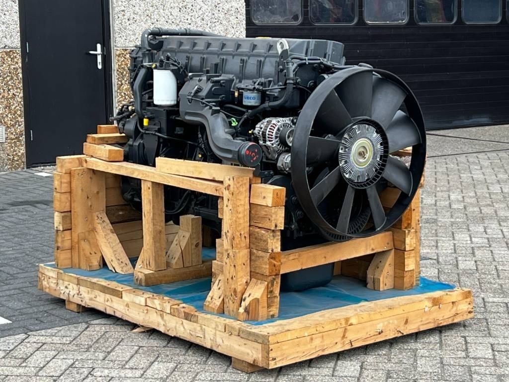 CNH Engine - FPT Cursor 13 - F3BE9681C - Motor pro Zemědělská technika: obrázek 1 CNH Engine - FPT Cursor 13 - F3BE9681C - Motor pro Zemědělská technika: obrázek 1