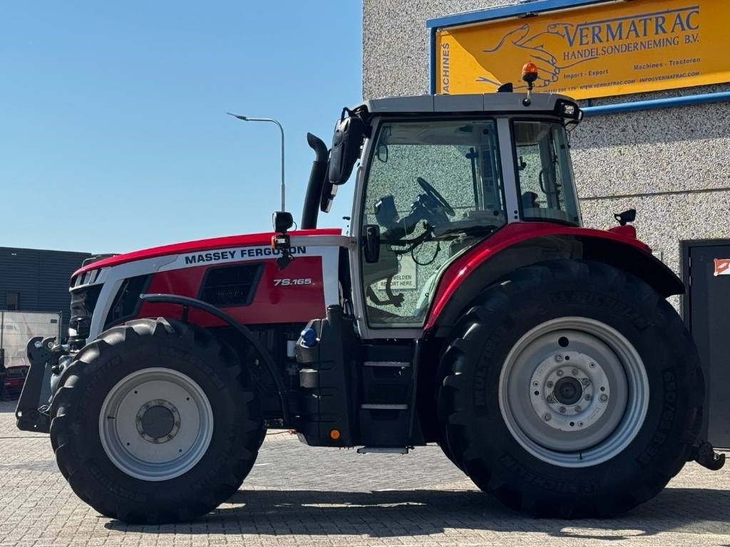 Massey Ferguson 7S165 EFFICIENT, DYNA 6, TOPCON GPS, 1082 hours!! - Traktor: obrázek 2 Massey Ferguson 7S165 EFFICIENT, DYNA 6, TOPCON GPS, 1082 hours!! - Traktor: obrázek 2