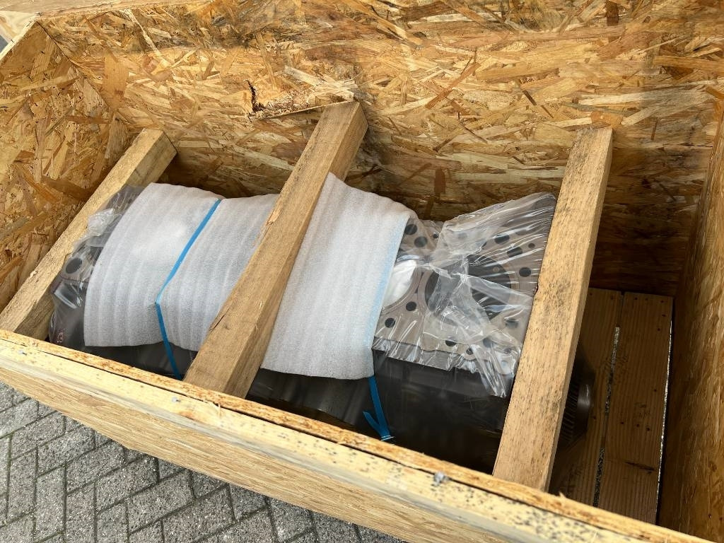 Motor pro Zemědělská technika New Holland Cursor 9, 10, 11, 13: obrázek 12