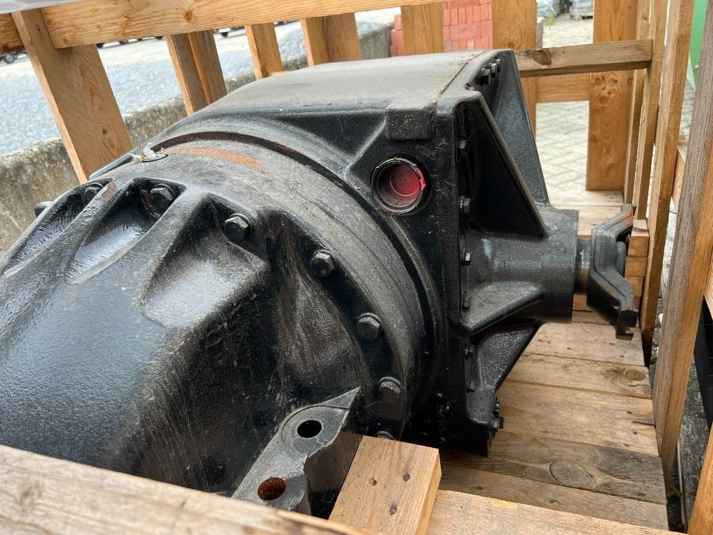 New Holland Front Axle New Holland T9 / Case Steiger - CNH - - Rám/ Šasi pro Zemědělská technika: obrázek 3 New Holland Front Axle New Holland T9 / Case Steiger - CNH - - Rám/ Šasi pro Zemědělská technika: obrázek 3