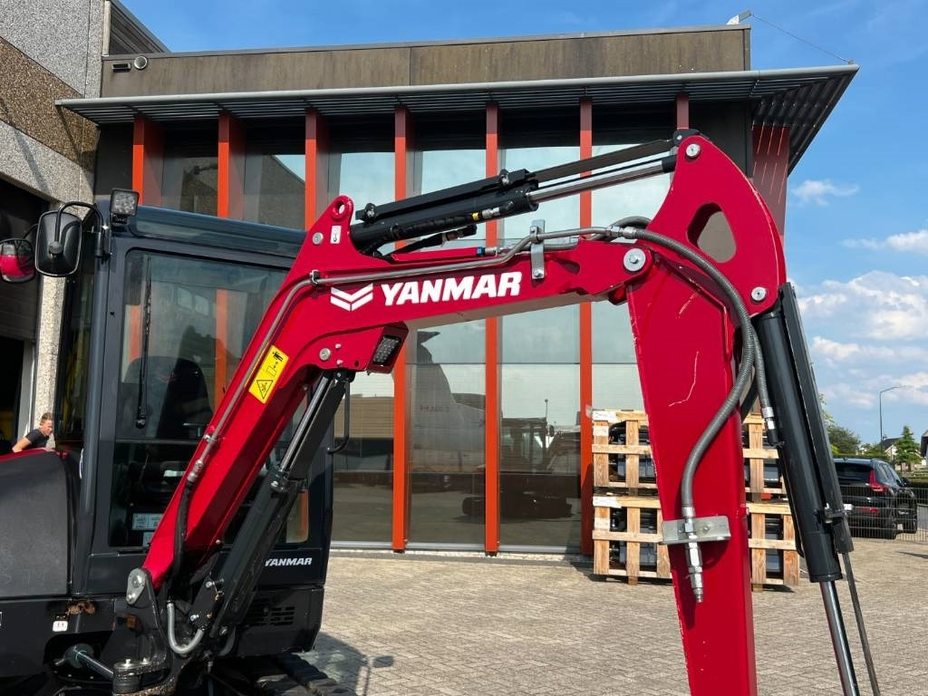 Yanmar SV26, quick bucket release, 294 hours, 2022! - Mini rýpadlo: obrázek 5 Yanmar SV26, quick bucket release, 294 hours, 2022! - Mini rýpadlo: obrázek 5