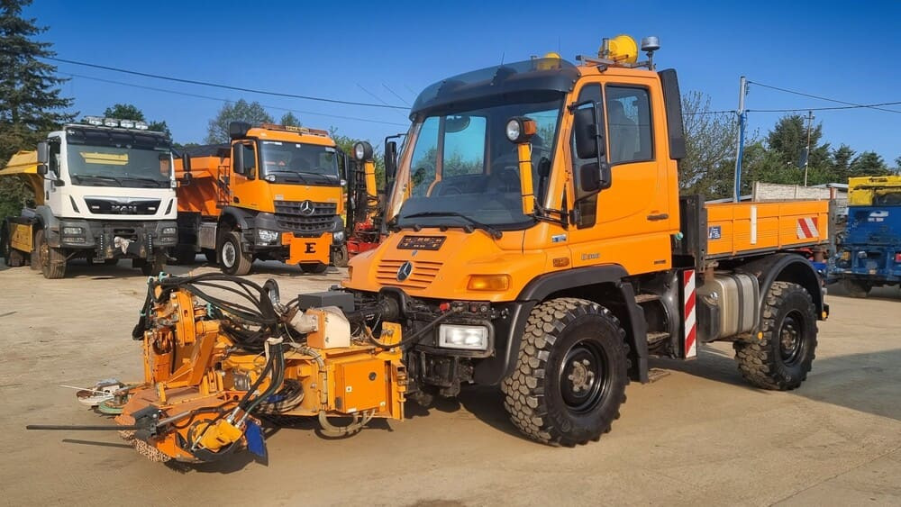 MERCEDES-BENZ Unimog U300 - Komunální/ Speciální technika: obrázek 4 MERCEDES-BENZ Unimog U300 - Komunální/ Speciální technika: obrázek 4