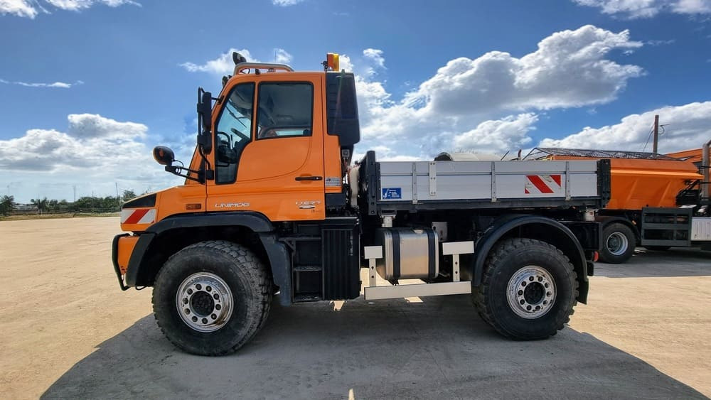 Mercedes-Benz Unimog U527 - Komunální/ Speciální technika: obrázek 4 Mercedes-Benz Unimog U527 - Komunální/ Speciální technika: obrázek 4