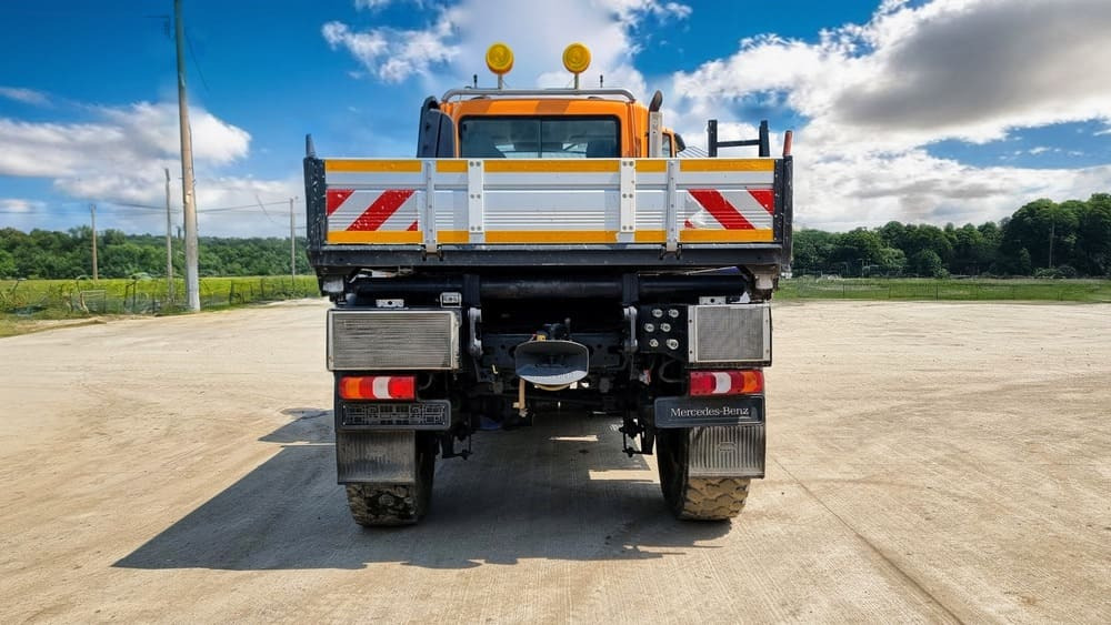 Mercedes-Benz Unimog U527 - Komunální/ Speciální technika: obrázek 5 Mercedes-Benz Unimog U527 - Komunální/ Speciální technika: obrázek 5