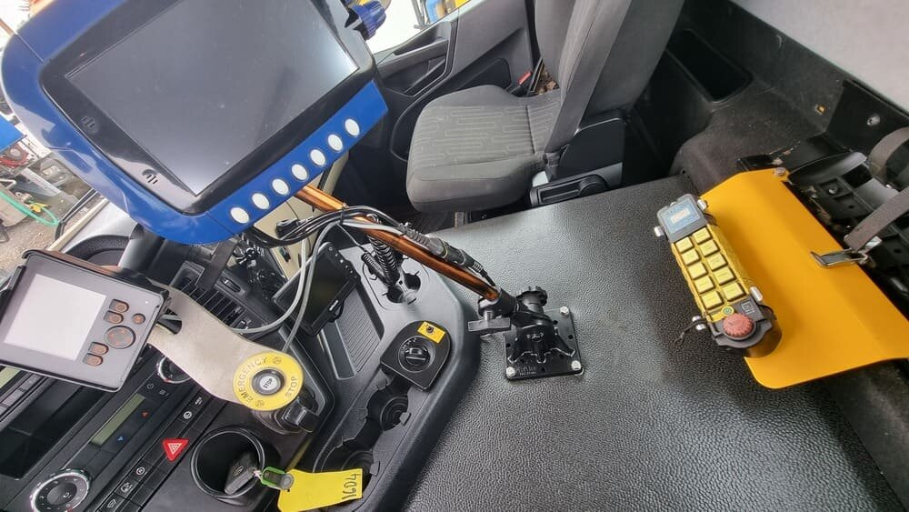 MERCEDES-BENZ Arocs 1824 / Cuthbertson MPB-18 - Sklápěč: obrázek 4 MERCEDES-BENZ Arocs 1824 / Cuthbertson MPB-18 - Sklápěč: obrázek 4