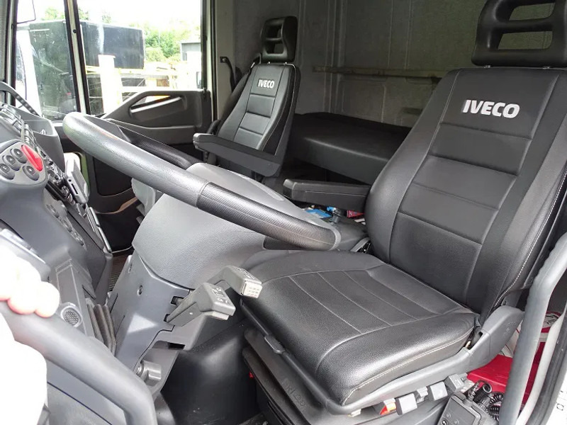 Odtahovka Iveco Eurocargo 12.250 AUT LEER CAM CAMPERUNIT TKM 31000: obrázek 6
