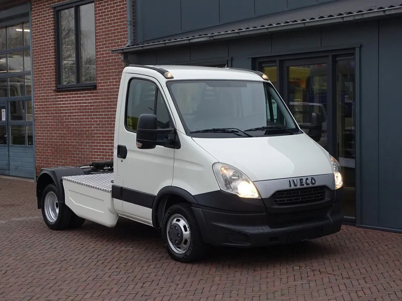 Iveco Daily 35.210 PK BE TREKKER 10.4t AIRCO CC - Tahač: obrázek 1 Iveco Daily 35.210 PK BE TREKKER 10.4t AIRCO CC - Tahač: obrázek 1