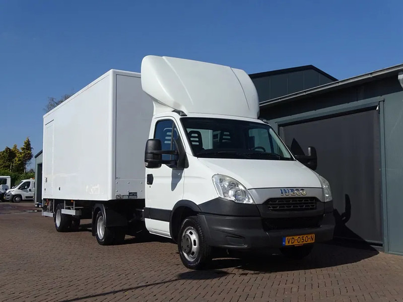 Iveco Daily 35C17 BE PODIUM OPLEGGER 3800 KG LBW 1.5 ton - Tahač: obrázek 1 Iveco Daily 35C17 BE PODIUM OPLEGGER 3800 KG LBW 1.5 ton - Tahač: obrázek 1