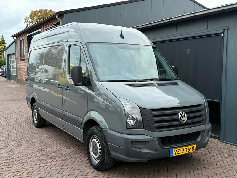 Volkswagen Crafter 50 2.0 136 PK 3 zits Airco Cruise Camera Navigatie Nette Auto! 11/2015 - Furgon: obrázek 1 Volkswagen Crafter 50 2.0 136 PK 3 zits Airco Cruise Camera Navigatie Nette Auto! 11/2015 - Furgon: obrázek 1