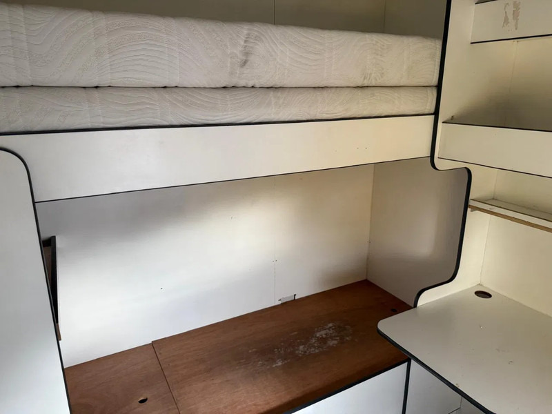 Volvo FL 12.240 Airco 2x bed Douche Heater - Skříňový nákladní auto: obrázek 5 Volvo FL 12.240 Airco 2x bed Douche Heater - Skříňový nákladní auto: obrázek 5