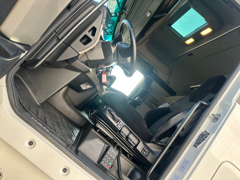 MAN TGX 26.520 LL klima Led - Podvozek s kabinou: obrázek 5 MAN TGX 26.520 LL klima Led - Podvozek s kabinou: obrázek 5