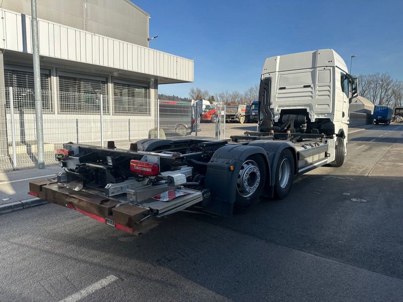 MAN TGX 26.520 LL klima Led - Podvozek s kabinou: obrázek 4 MAN TGX 26.520 LL klima Led - Podvozek s kabinou: obrázek 4