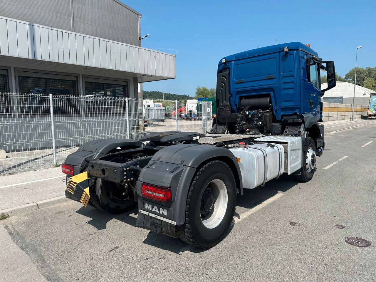 MAN TGS 18.470 4X4 Hydrodrive Kipphidraulik - Tahač: obrázek 3 MAN TGS 18.470 4X4 Hydrodrive Kipphidraulik - Tahač: obrázek 3