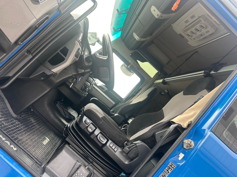 MAN TGX 18.500 - Tahač: obrázek 5 MAN TGX 18.500 - Tahač: obrázek 5