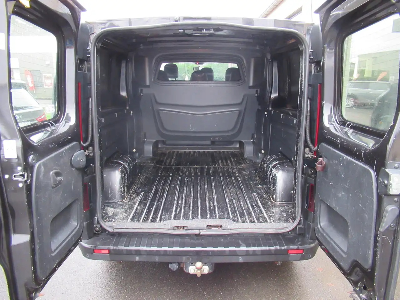 Renault Trafic DBLE CAB L2 AIRCO NAVI CRUISE 14800€+TVA - Dodávka s dvojitou kabinou: obrázek 5 Renault Trafic DBLE CAB L2 AIRCO NAVI CRUISE 14800€+TVA - Dodávka s dvojitou kabinou: obrázek 5