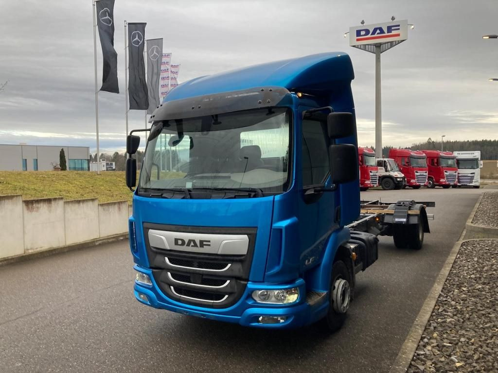 DAF LF 210 FA Standheizung / 5.00m Rd / 7.490kg - Podvozek s kabinou: obrázek 4 DAF LF 210 FA Standheizung / 5.00m Rd / 7.490kg - Podvozek s kabinou: obrázek 4