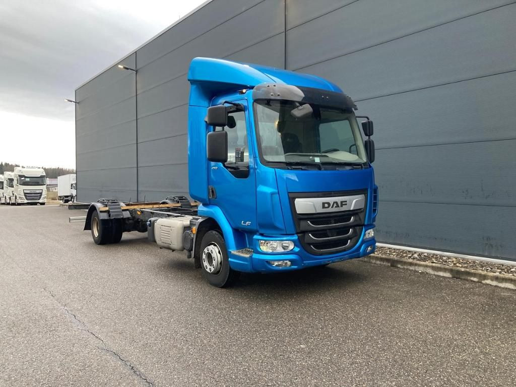 DAF LF 210 FA Standheizung / 5.00m Rd / 7.490kg - Podvozek s kabinou: obrázek 3 DAF LF 210 FA Standheizung / 5.00m Rd / 7.490kg - Podvozek s kabinou: obrázek 3