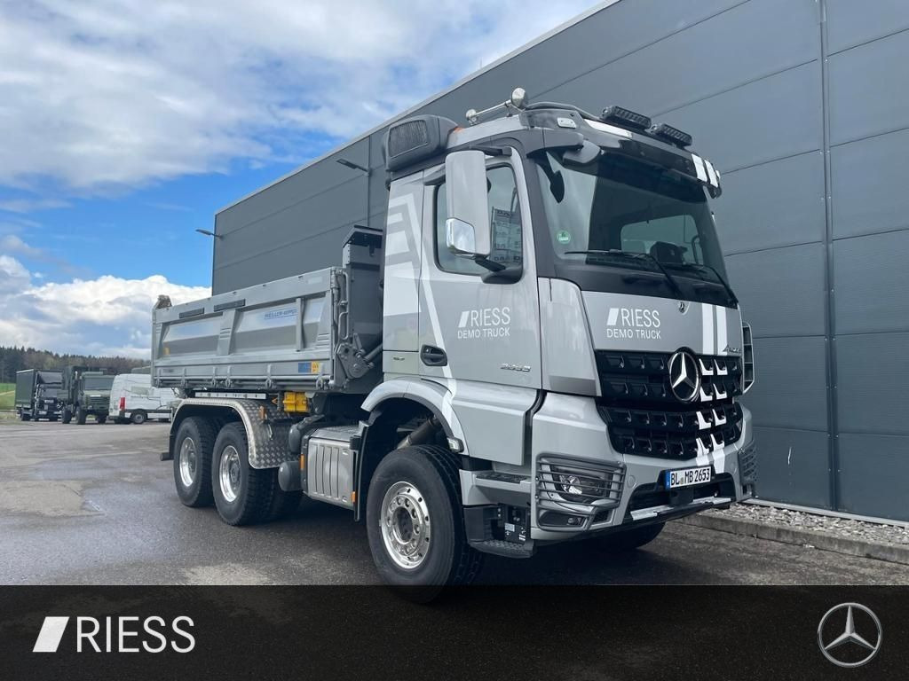 Mercedes-Benz Arocs 2653 K 6x4 - Sklápěč: obrázek 2 Mercedes-Benz Arocs 2653 K 6x4 - Sklápěč: obrázek 2
