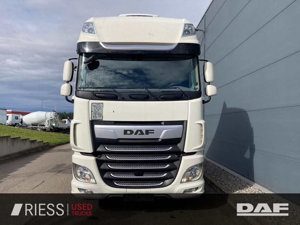DAF XF 480 FT Super Space Cab Intarder Standklima 2 - Tahač: obrázek 2 DAF XF 480 FT Super Space Cab Intarder Standklima 2 - Tahač: obrázek 2