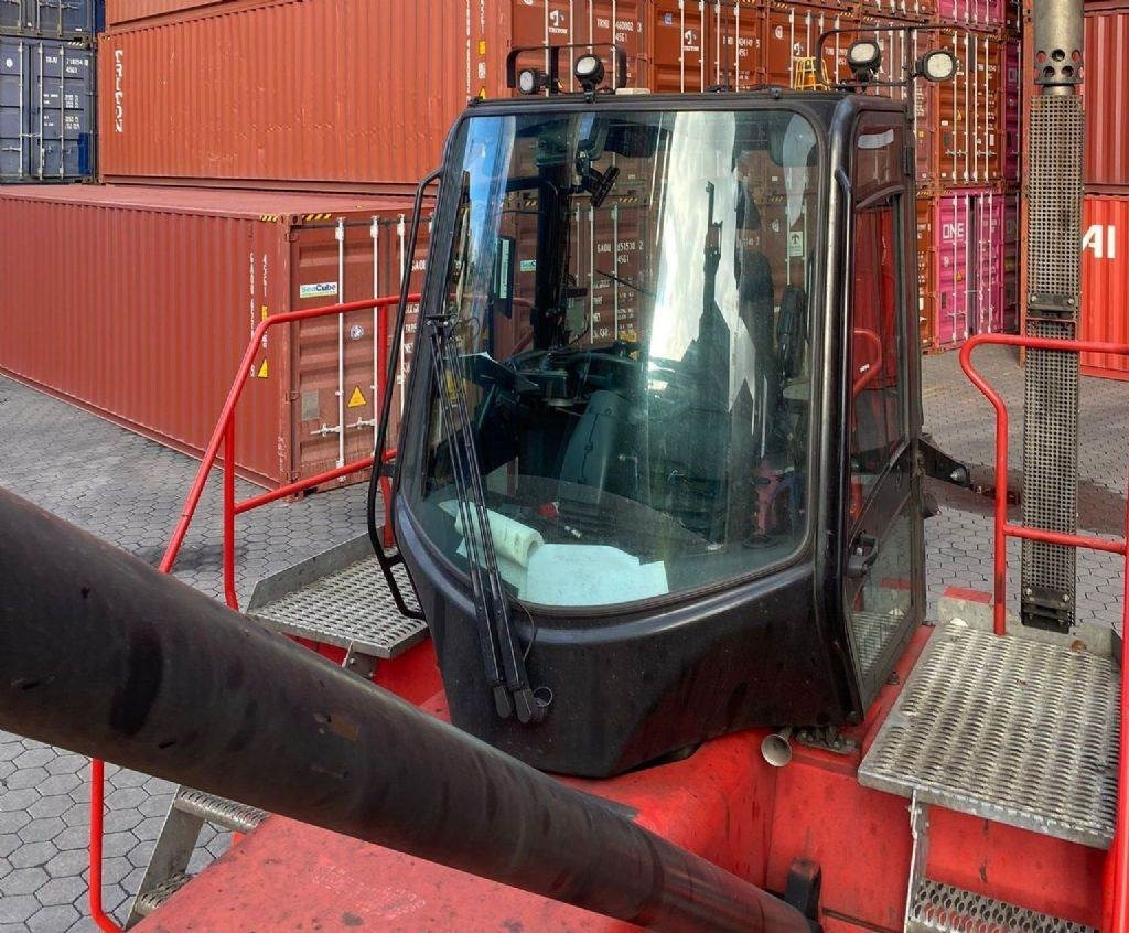 Hyster H10XM-ECD8 - Kontejnerový manipulátor: obrázek 5 Hyster H10XM-ECD8 - Kontejnerový manipulátor: obrázek 5
