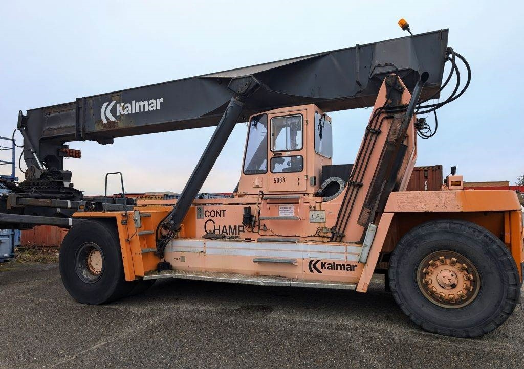 Kalmar DC4560RC4 - Reach stacker: obrázek 1 Kalmar DC4560RC4 - Reach stacker: obrázek 1