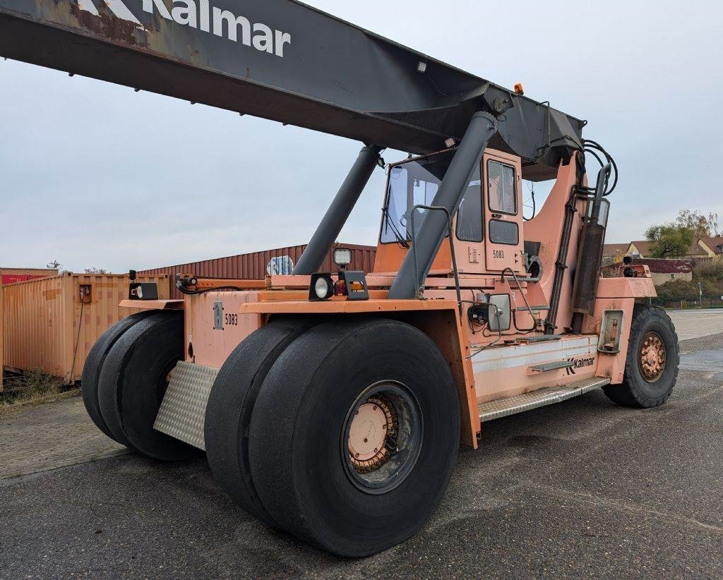 Kalmar DC4560RC4 - Reach stacker: obrázek 1 Kalmar DC4560RC4 - Reach stacker: obrázek 1