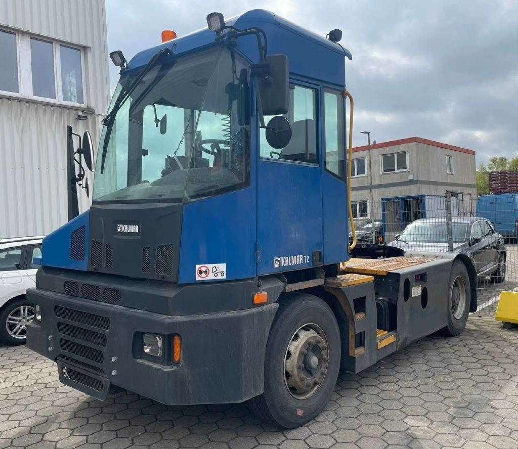 Kalmar T2 - Terminálový traktor: obrázek 4 Kalmar T2 - Terminálový traktor: obrázek 4