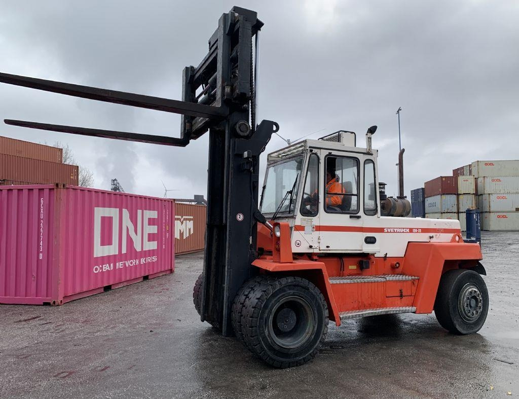 Svetruck 13,6-120-32 - Dieselový vysokozdvižný vozík: obrázek 4 Svetruck 13,6-120-32 - Dieselový vysokozdvižný vozík: obrázek 4