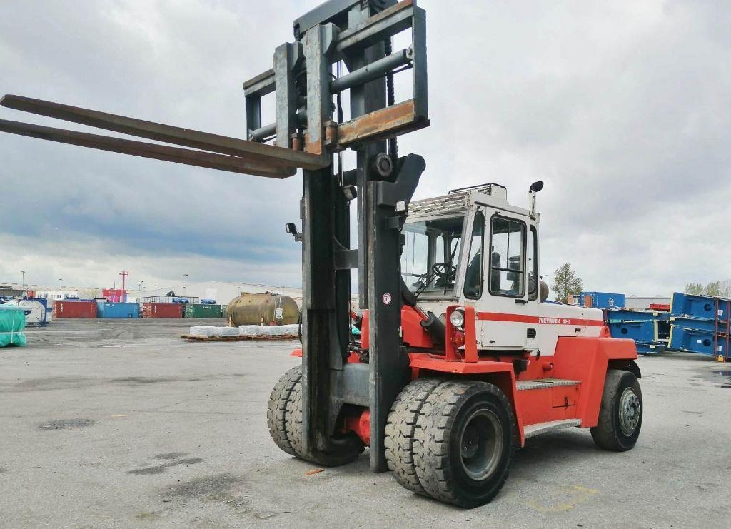 Dieselový vysokozdvižný vozík Svetruck 13,6-120-32: obrázek 1