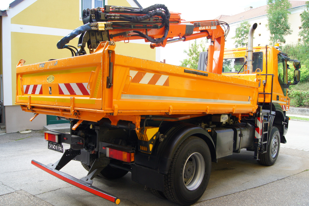 IVECO 190T33 Trakker 4x4/ATLAS 85.2/Euro5/Winterdienst/Streuer - Auto s hydraulickou rukou: obrázek 5 IVECO 190T33 Trakker 4x4/ATLAS 85.2/Euro5/Winterdienst/Streuer - Auto s hydraulickou rukou: obrázek 5