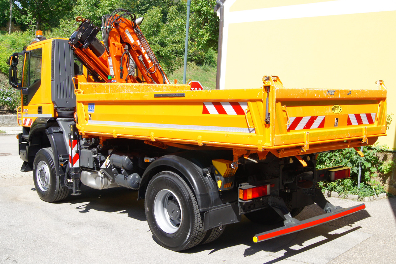 IVECO 190T33 Trakker 4x4/ATLAS 85.2/Euro5/Winterdienst/Streuer - Auto s hydraulickou rukou: obrázek 4 IVECO 190T33 Trakker 4x4/ATLAS 85.2/Euro5/Winterdienst/Streuer - Auto s hydraulickou rukou: obrázek 4
