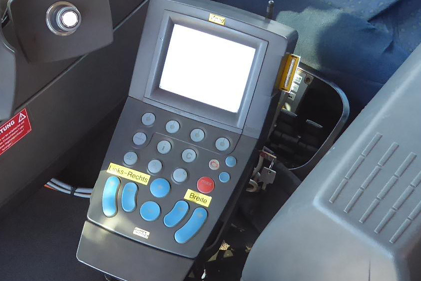 KÜPPER-WEISSER /GMEINER/BUCHER Feuchtsalzstreuer Salzstreuer Streuer - Hákový nosič kontejnerů: obrázek 4 KÜPPER-WEISSER /GMEINER/BUCHER Feuchtsalzstreuer Salzstreuer Streuer - Hákový nosič kontejnerů: obrázek 4