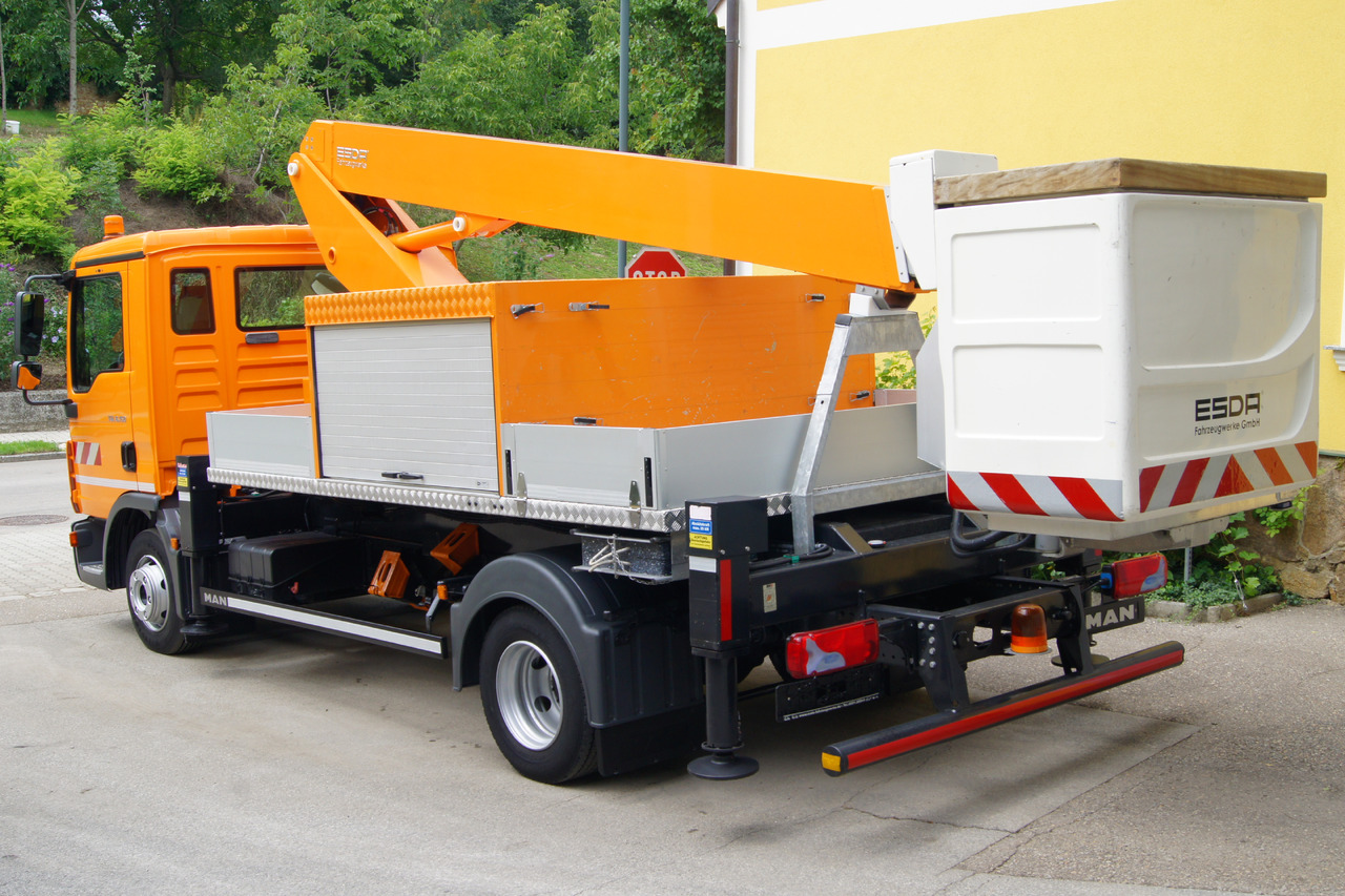 MAN TGL 8.150/TÜV/ESDA 21,5m Hubarbeitsbühne/Steiger/EURO 5 - Autoplošina: obrázek 5 MAN TGL 8.150/TÜV/ESDA 21,5m Hubarbeitsbühne/Steiger/EURO 5 - Autoplošina: obrázek 5