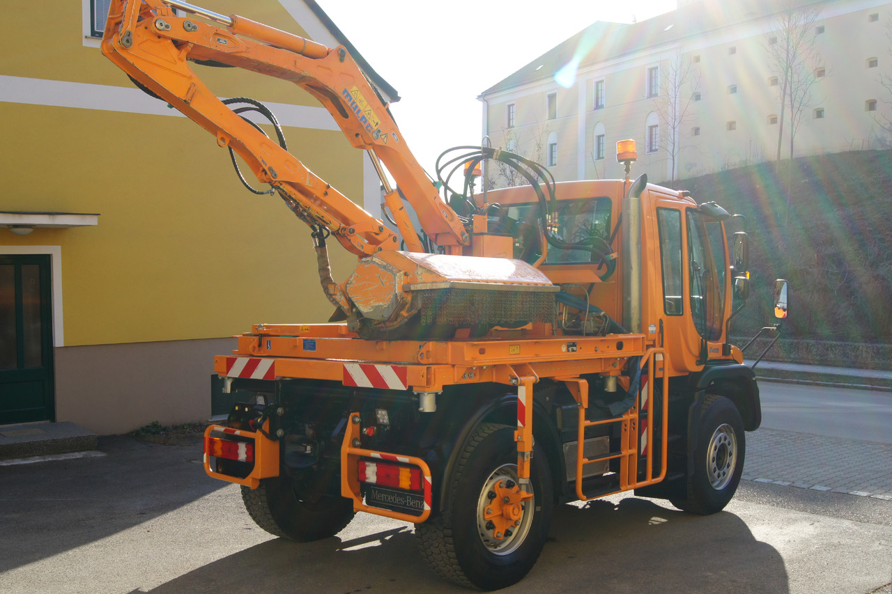 UNIMOG Unimog U 400/Hydrostat/Mähtür +MULAG MHU 800 - Sklápěč: obrázek 5 UNIMOG Unimog U 400/Hydrostat/Mähtür +MULAG MHU 800 - Sklápěč: obrázek 5