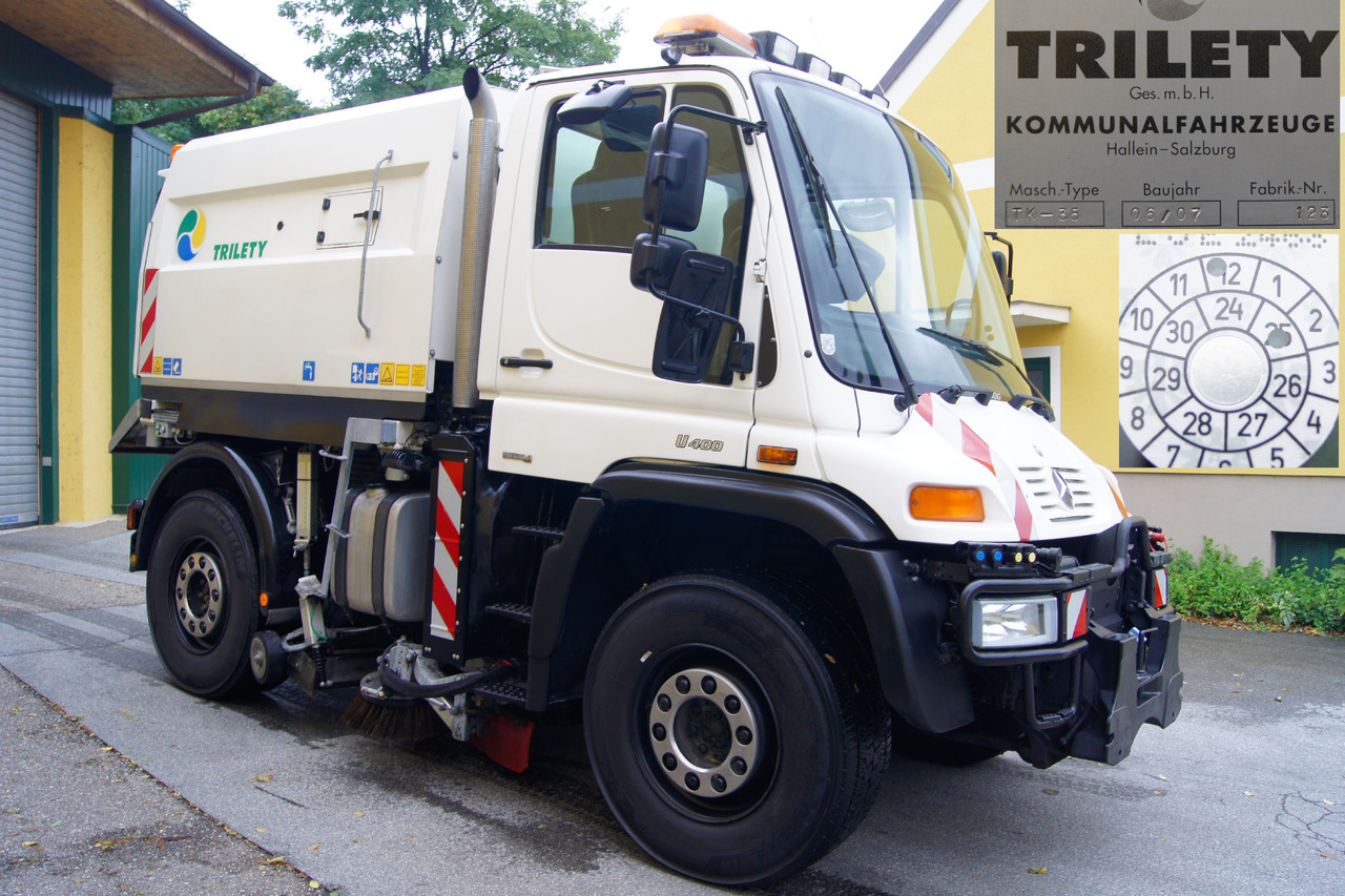 UNIMOG Unimog U400 + TRILETY Kehrmaschine/TÜV/EUR4/Leistungshydraulik - Zametací vůz: obrázek 2 UNIMOG Unimog U400 + TRILETY Kehrmaschine/TÜV/EUR4/Leistungshydraulik - Zametací vůz: obrázek 2