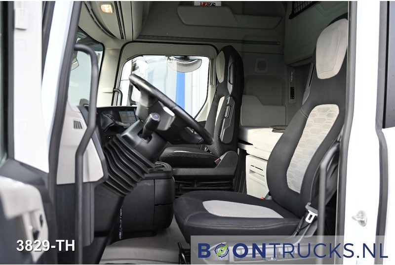 Ford F-MAX 500 4x2 | EURO6 * 2x FUEL TANK * ACC * 2x AVAILABLE - Tahač: obrázek 2 Ford F-MAX 500 4x2 | EURO6 * 2x FUEL TANK * ACC * 2x AVAILABLE - Tahač: obrázek 2