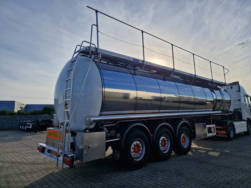 Feldbinder 38000 liter 3 kamer tankoplegger met CIP Leiding - Cisternový návěs: obrázek 5 Feldbinder 38000 liter 3 kamer tankoplegger met CIP Leiding - Cisternový návěs: obrázek 5