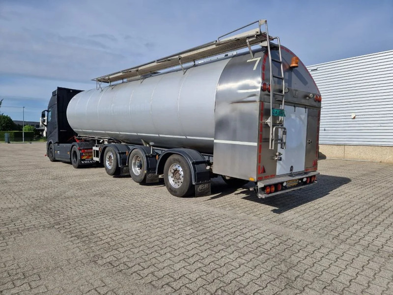 G.magyar 36000 liter geïsoleerde intra / melk tankoplegger met VSE Besturing en pomp - Cisternový návěs: obrázek 2 G.magyar 36000 liter geïsoleerde intra / melk tankoplegger met VSE Besturing en pomp - Cisternový návěs: obrázek 2
