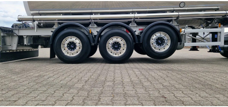 Magyar 32000 liter levensmiddelen tankoplegger NEW/NIEUW/NEU - Cisternový návěs: obrázek 5 Magyar 32000 liter levensmiddelen tankoplegger NEW/NIEUW/NEU - Cisternový návěs: obrázek 5